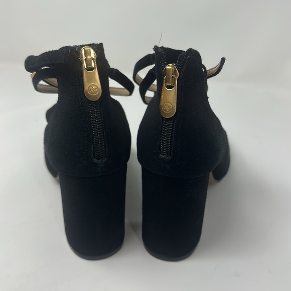 Adrienne Vittadini suede heels size 8 1/2M - Picture 3 of 7
